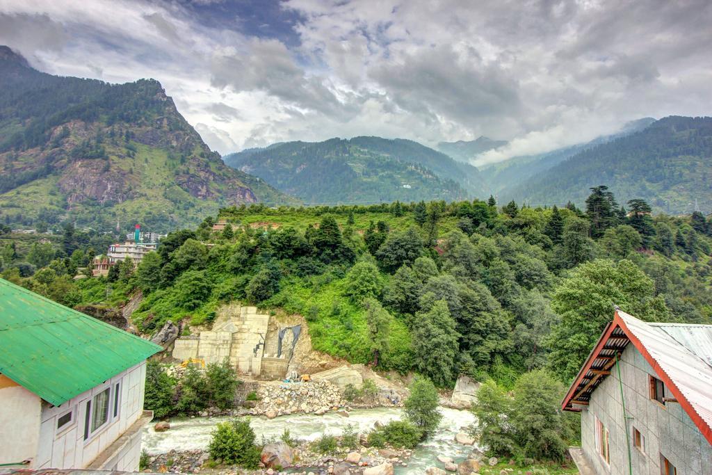 Hotel The Himachal Inn Маналі Екстер'єр фото